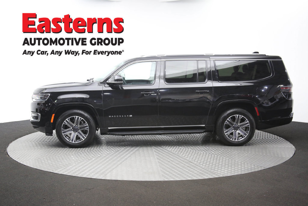 Used 2024 Jeep Wagoneer L Series II RWD image 68