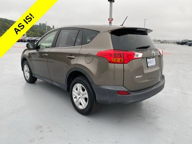 Used 2015 Toyota RAV4 LE AWD/4WD image 6