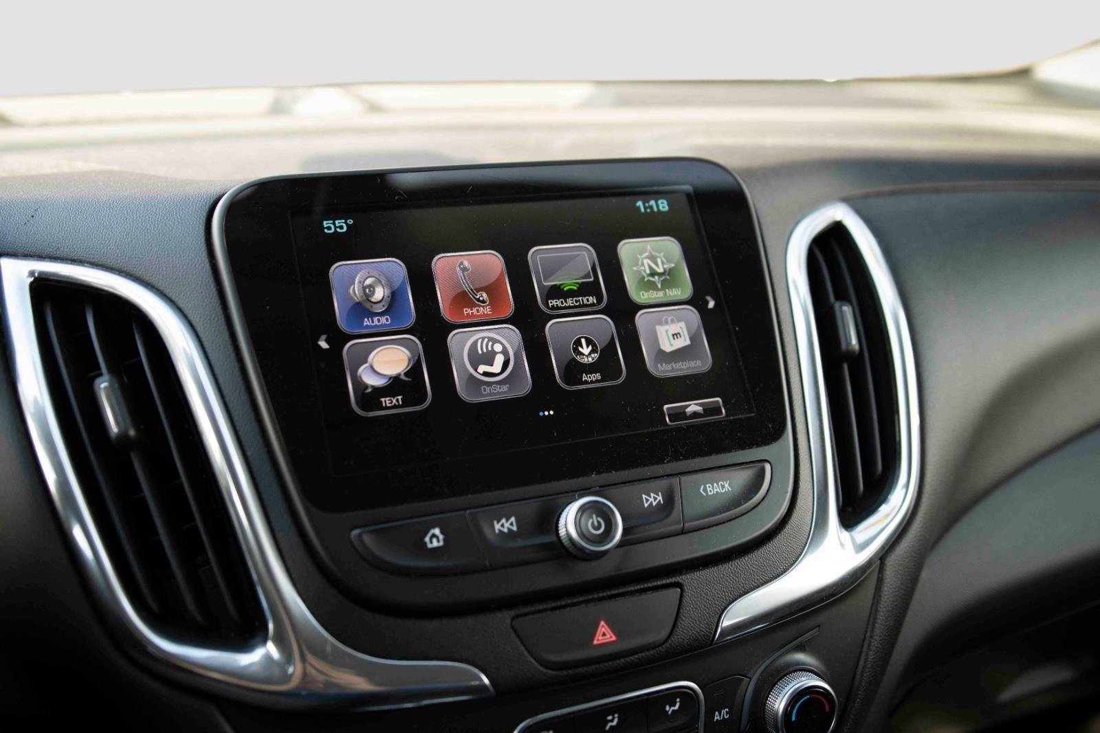 Used 2018 Chevrolet Equinox LT w/ Sun & Infotainment Package image 8