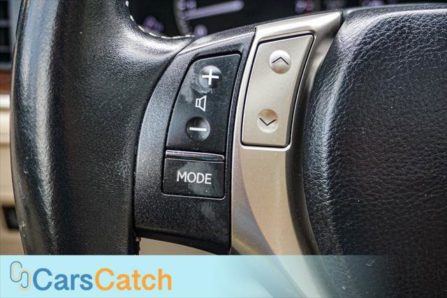 Used 2014 Lexus ES 350 SEDAN w/ Luxury Package image 31