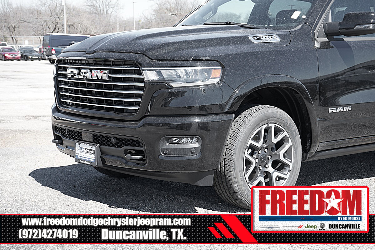 New 2025 RAM 1500 Laramie w/ Laramie Southwest Edition AWD/4WD image 40