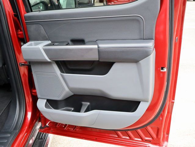 Used 2025 Ford F150 XLT w/ Equipment Group 301A Standard image 16