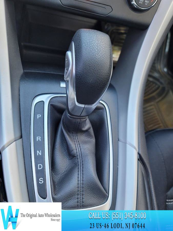 Used 2014 Ford Fusion SE FWD image 20