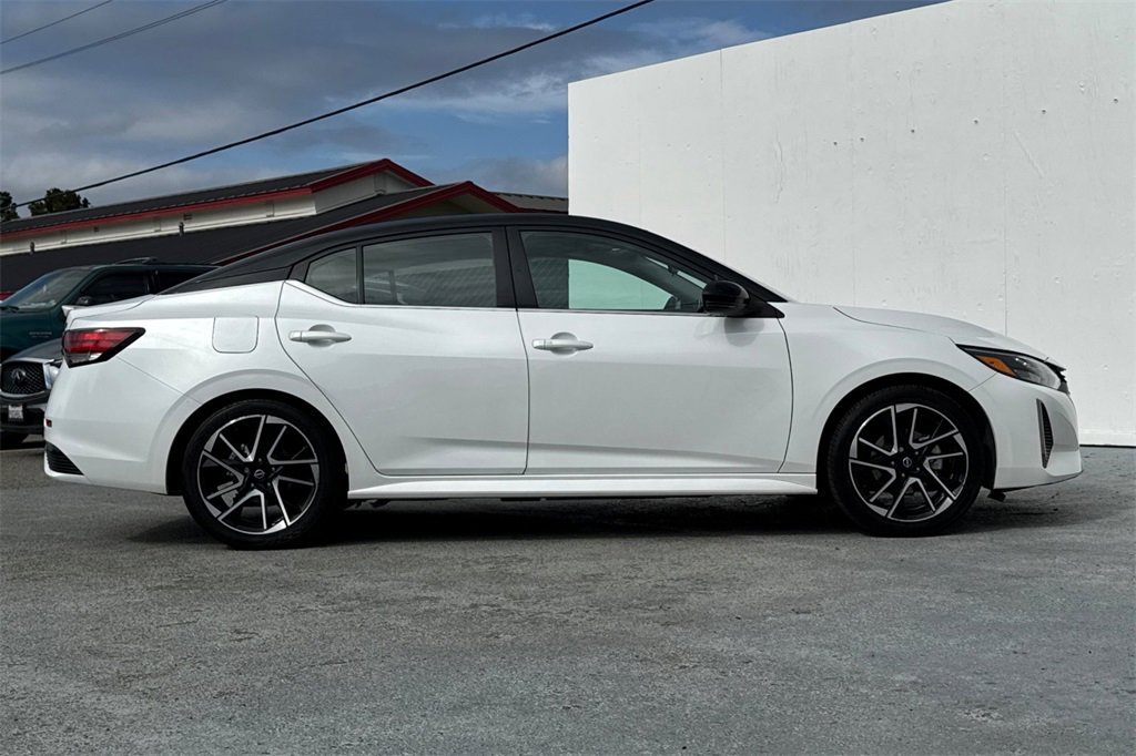 Certified 2024 Nissan Sentra SR image 3
