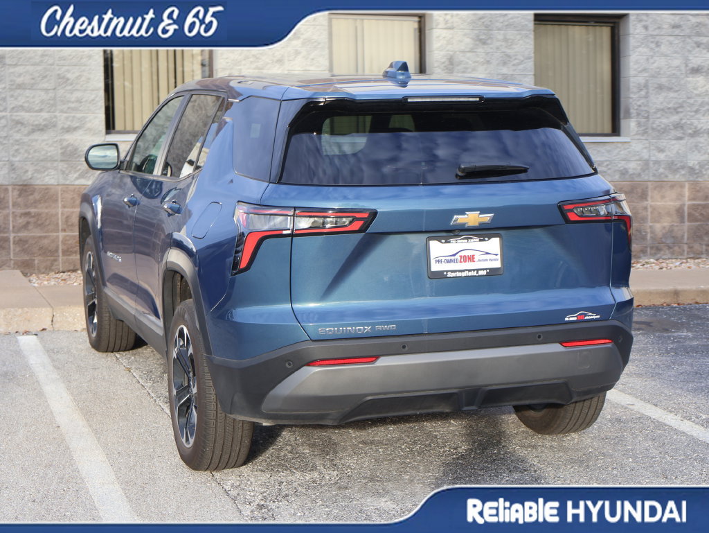 Used 2025 Chevrolet Equinox LT AWD/4WD image 16