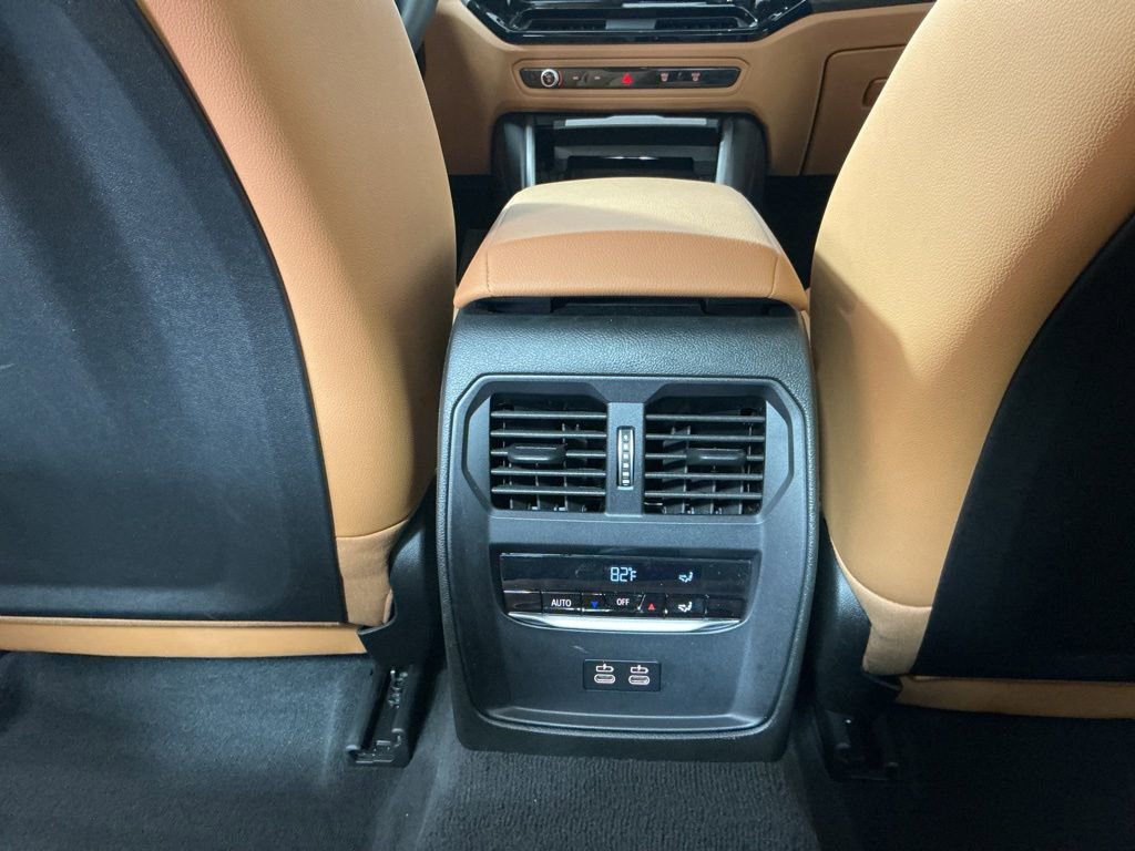 Certified 2025 BMW 330i xDrive Sedan w/ M Sport Package AWD/4WD image 29