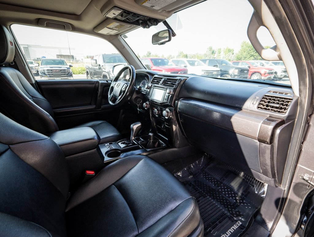 Used 2019 Toyota 4Runner TRD Off-Road Premium w/ Wilderness Package AWD/4WD image 21