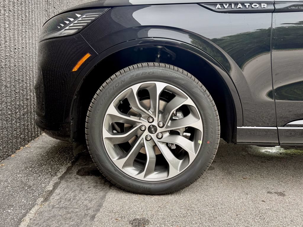 New 2026 Lincoln Aviator AWD image 43