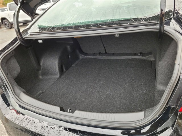 Used 2024 Chevrolet Malibu LT image 14