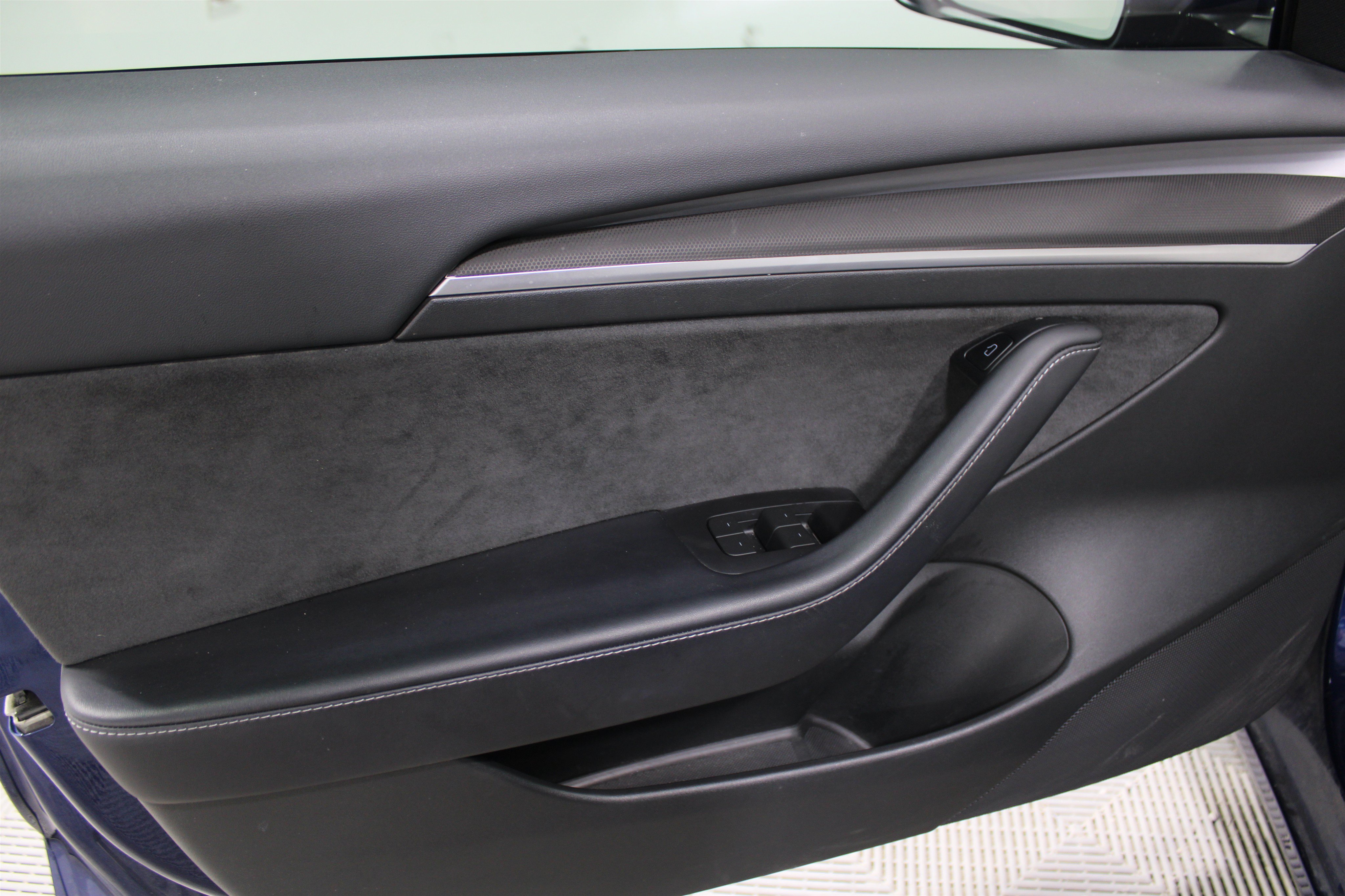 Used 2022 Tesla Model 3 Performance AWD/4WD image 5