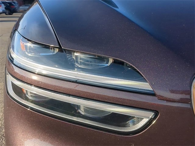 Used 2023 Genesis GV70 2.5T w/ Advanced Package image 9