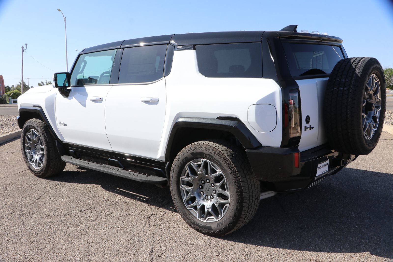 New 2025 GMC Hummer EV 3X w/ LPO, Cargo Utility Package image 5