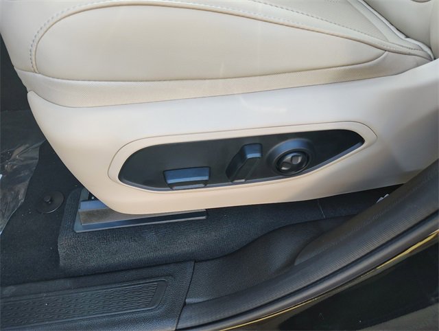 New 2025 Jeep Grand Cherokee Limited image 15