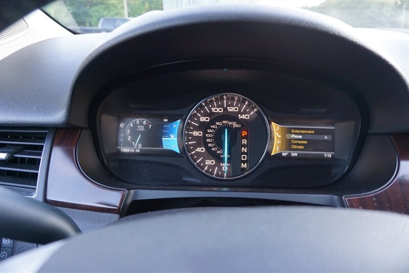 Used 2012 Ford Edge Limited w/ Driver Entry Pkg FWD image 34