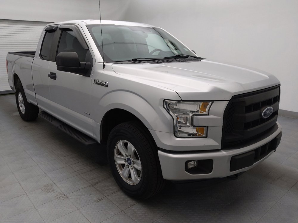 Used 2015 Ford F150 XL w/ Equipment Group 101A Mid AWD/4WD image 13