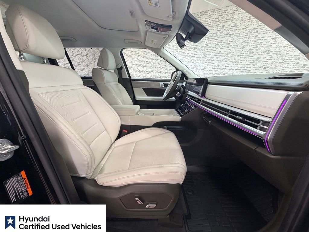 Certified 2025 Hyundai Santa Fe Calligraphy image 13