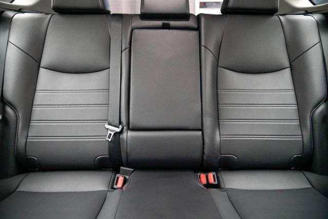 Used 2023 Toyota RAV4 XLE Premium AWD/4WD image 22