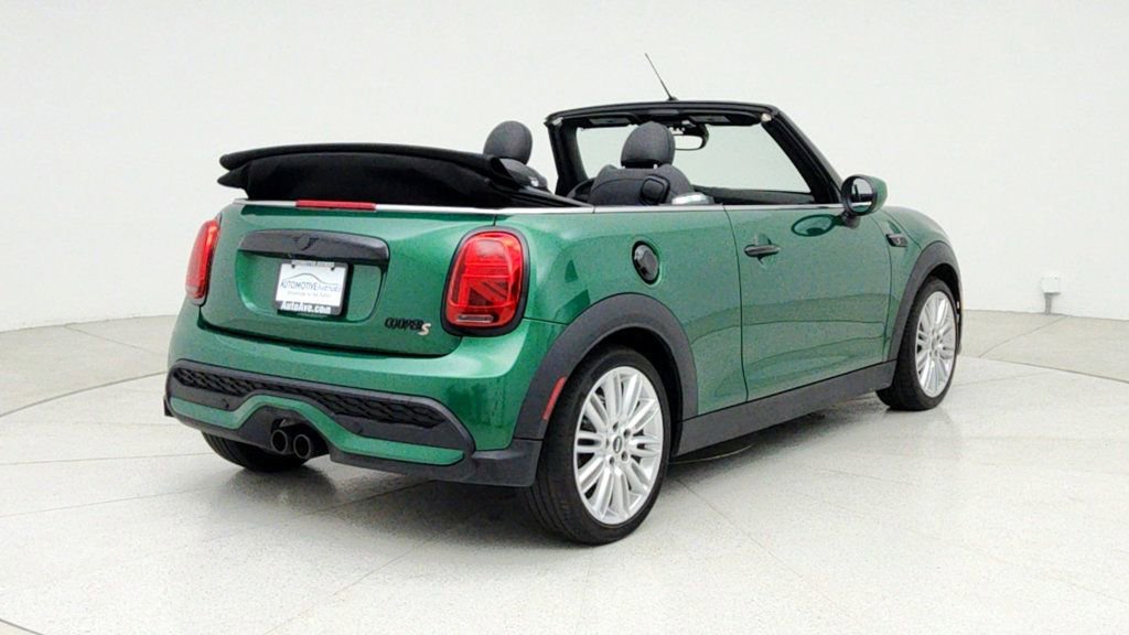 Used 2023 MINI Cooper S image 5