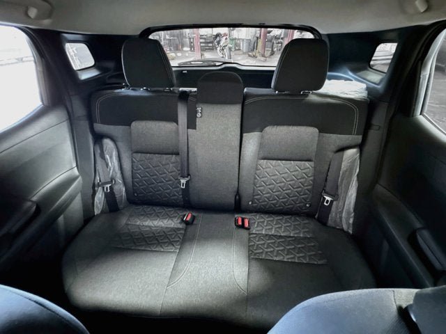 New 2026 Nissan Kicks SV AWD/4WD image 19
