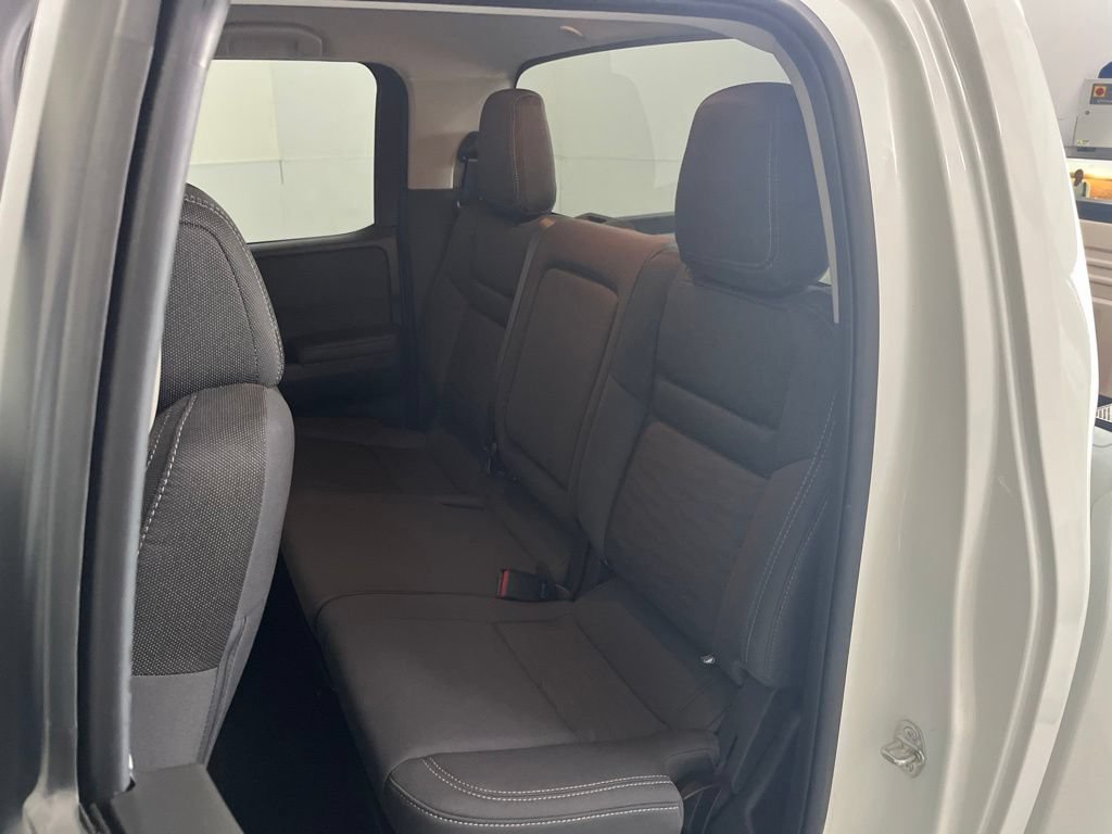 Used 2024 Nissan Frontier SV w/ Technology Package AWD/4WD image 19