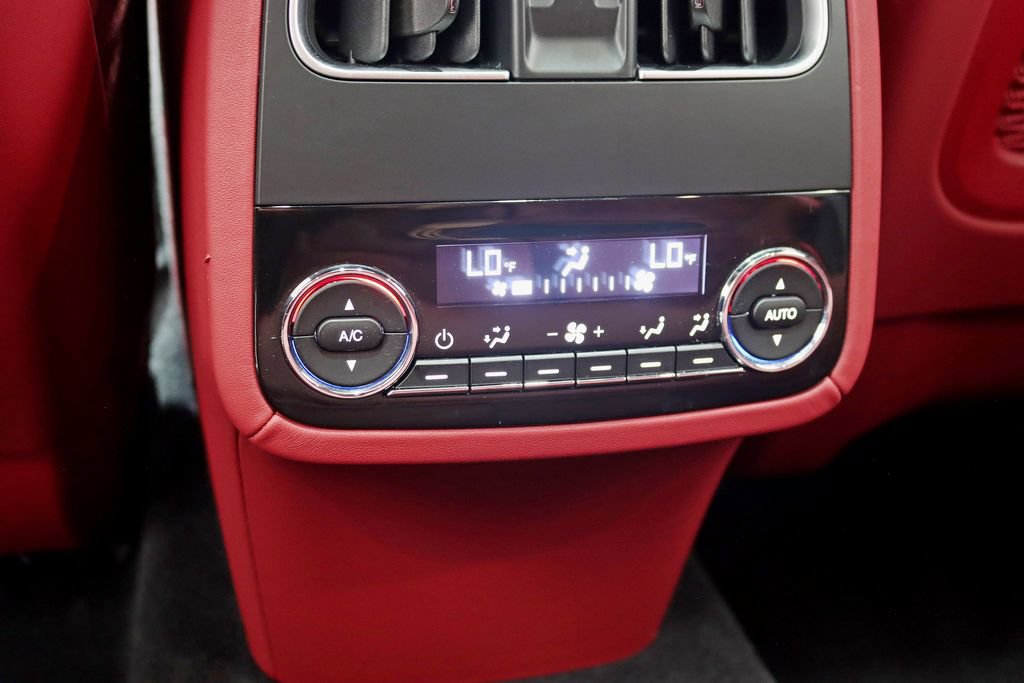 Used 2022 Maserati Levante Modena S AWD/4WD image 25