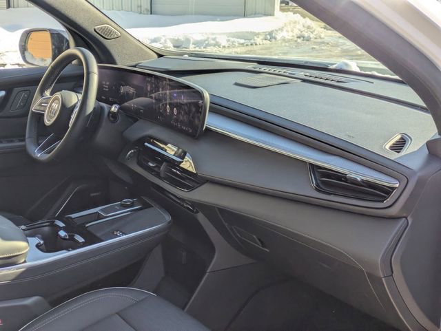 Used 2025 Buick Enclave Sport Touring image 35