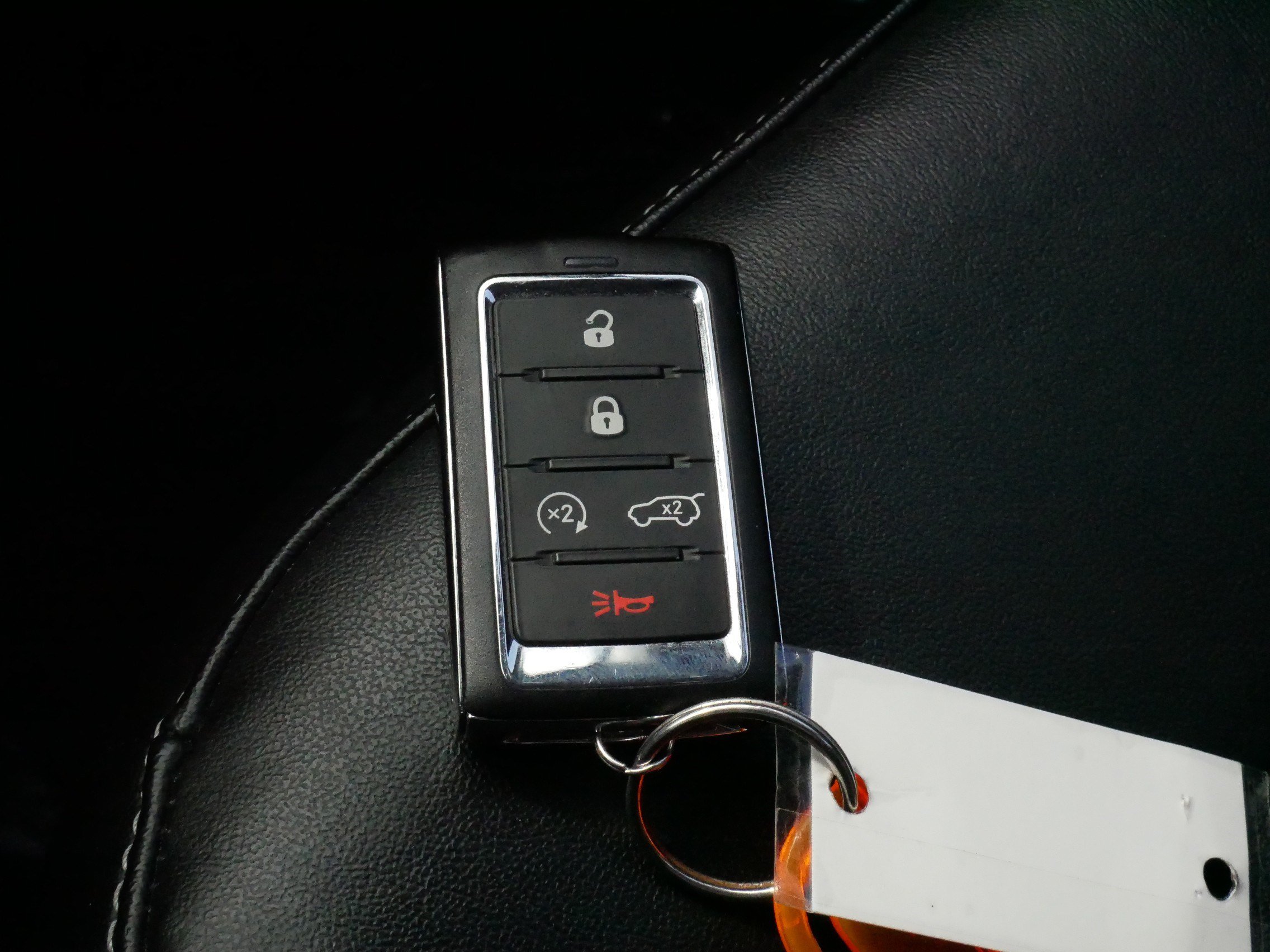 Used 2022 Jeep Grand Cherokee L Limited AWD/4WD image 32
