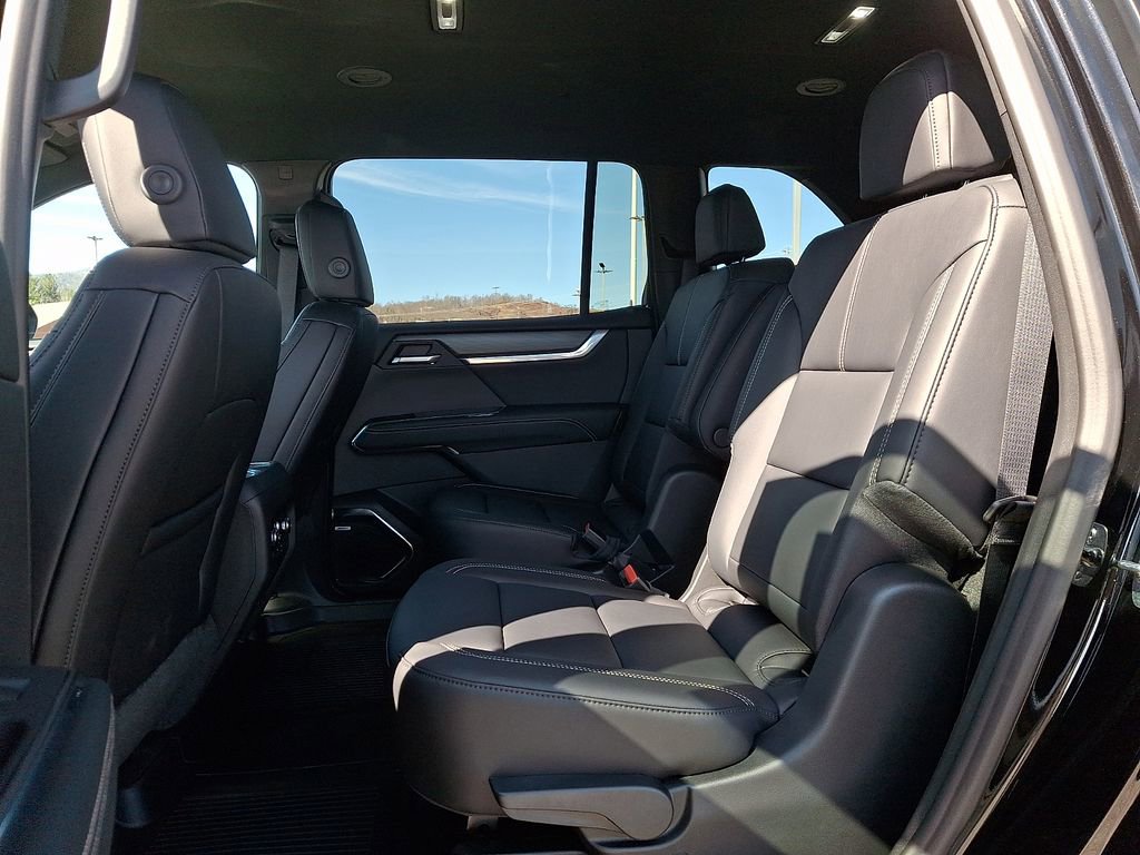 New 2026 GMC Acadia Elevation w/ Black Edition image 5