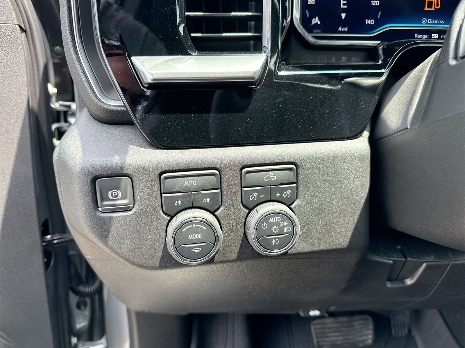 New 2025 Chevrolet Silverado 1500 RST w/ Convenience Package II image 18