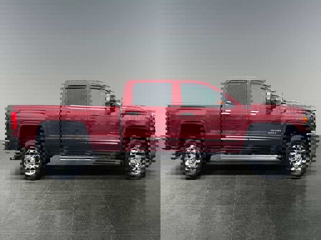 Used 2015 GMC Sierra 2500 SLT w/ Duramax Plus Package image 8