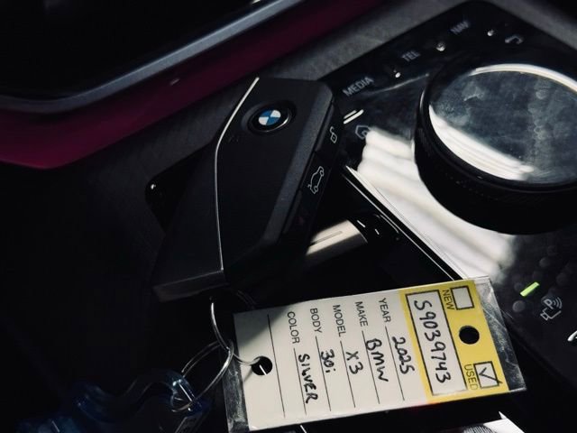 Certified 2025 BMW X3 xDrive30i w/ Premium Package image 41