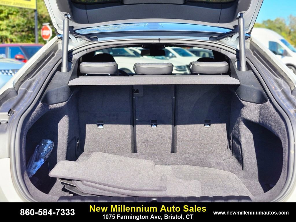 Used 2024 BMW i4 M50 image 31