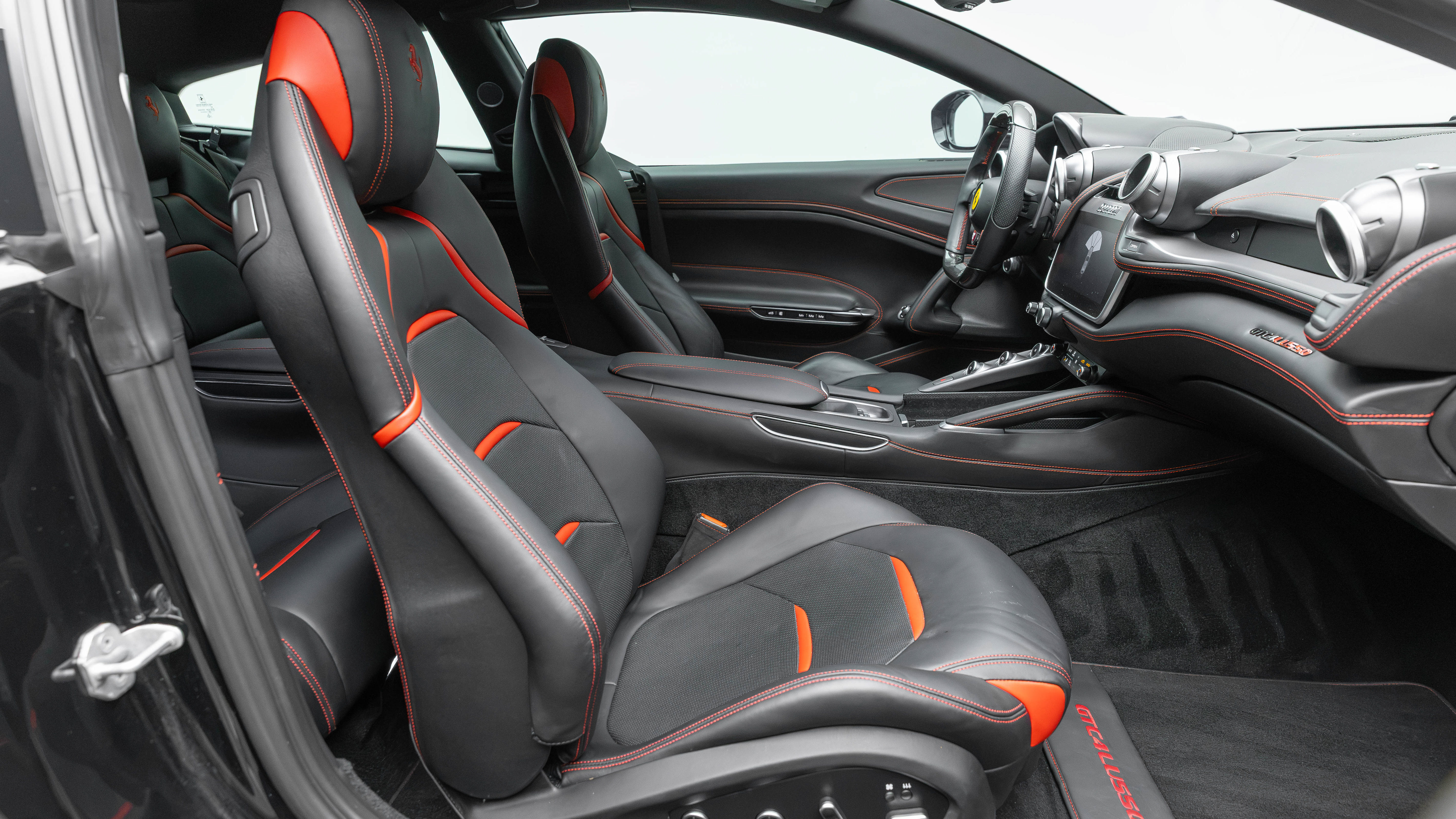 Certified 2020 Ferrari GTC4Lusso AWD/4WD image 53