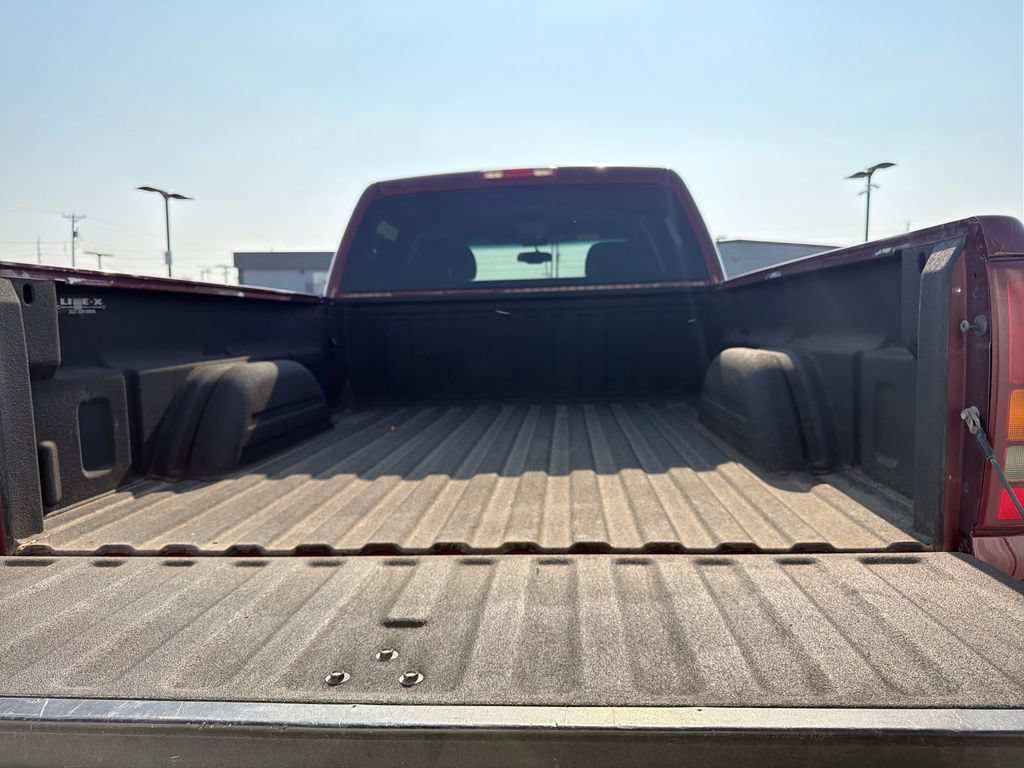 Used 2002 Chevrolet Silverado 2500 LT w/ Off-Road Skid Plate Pkg AWD/4WD image 16
