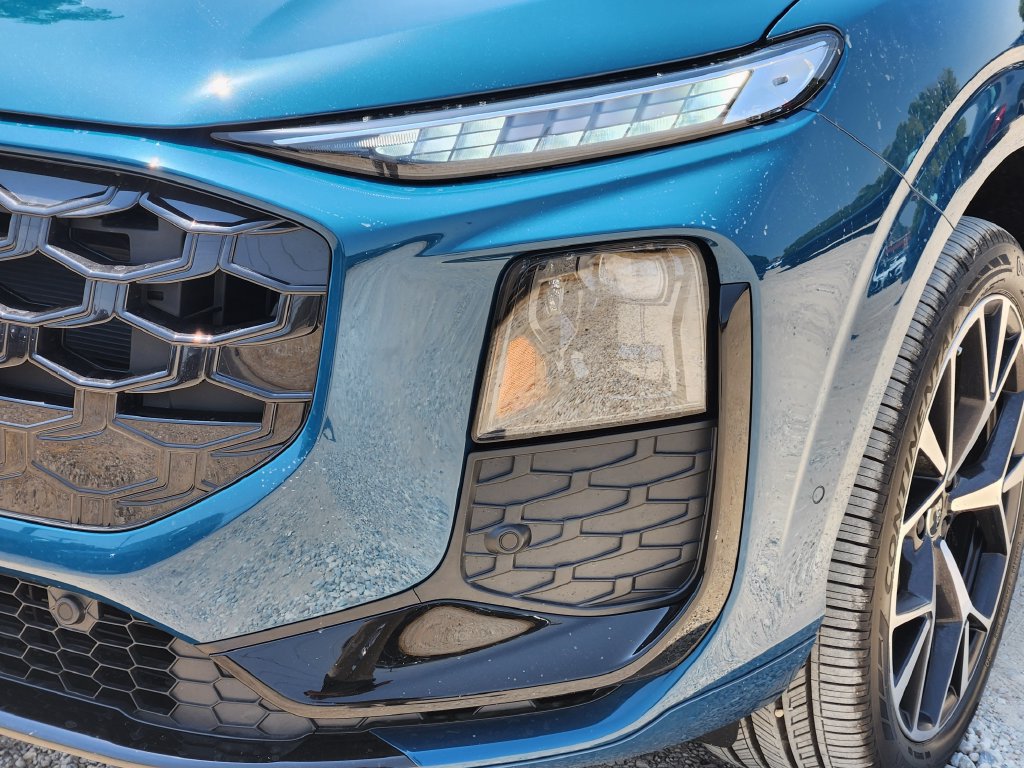 New 2026 Audi Q3 quattro 2.0T AWD/4WD image 12