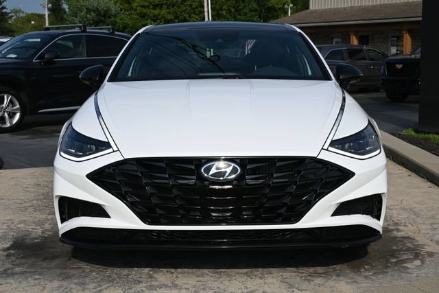 Used 2023 Hyundai Sonata SEL Plus FWD image 2