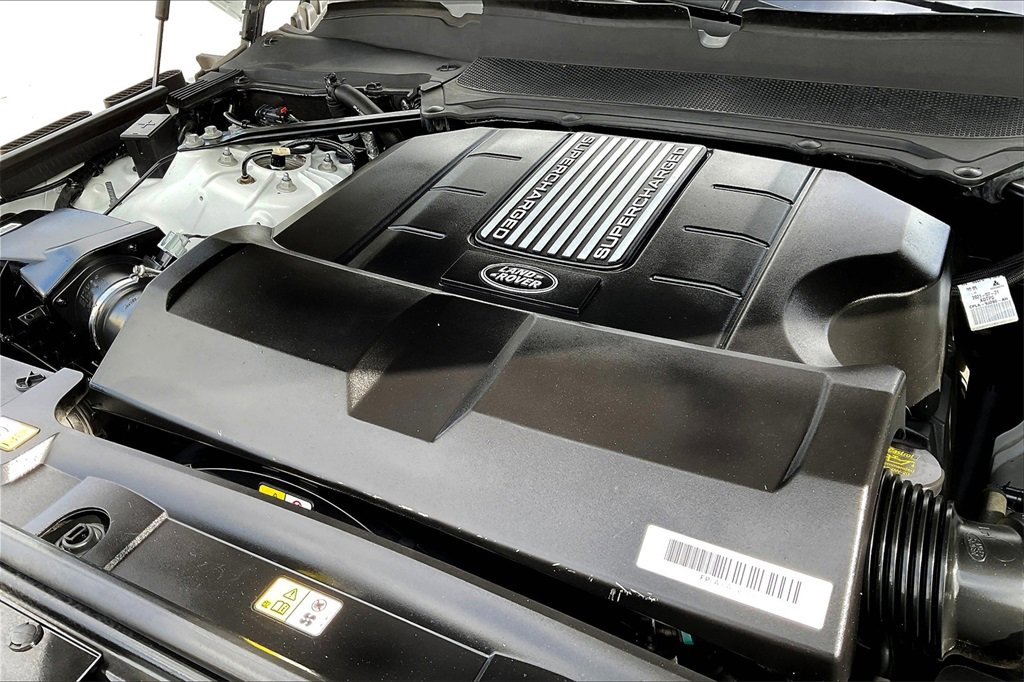 Used 2022 Land Rover Range Rover P525 Westminster Edition image 34