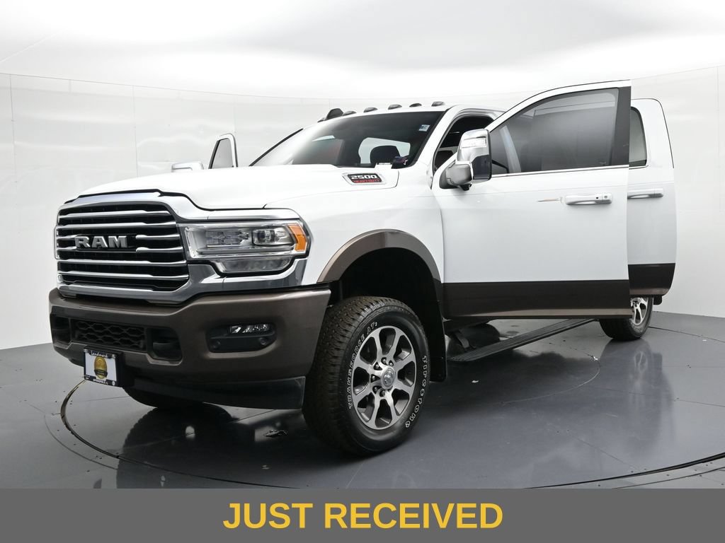 Used 2024 RAM 2500 Limited w/ Towing Technology Group AWD/4WD image 39