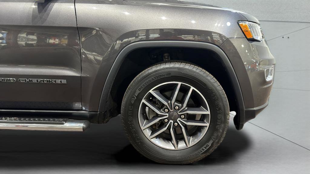 Used 2019 Jeep Grand Cherokee Limited w/ Mopar Chrome Edition Group image 33