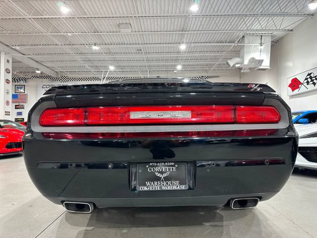 Used 2014 Dodge Challenger R/T RWD image 30