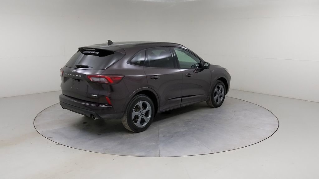 Certified 2023 Ford Escape ST-Line w/ Tech Pack #1 image 14