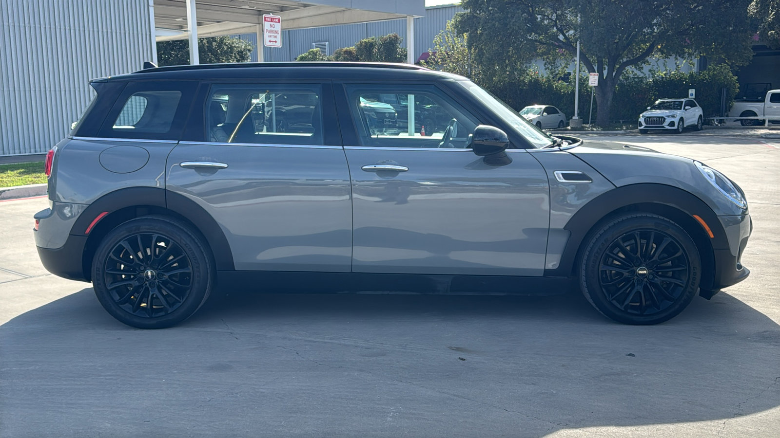 Used 2016 MINI Cooper Clubman image 8