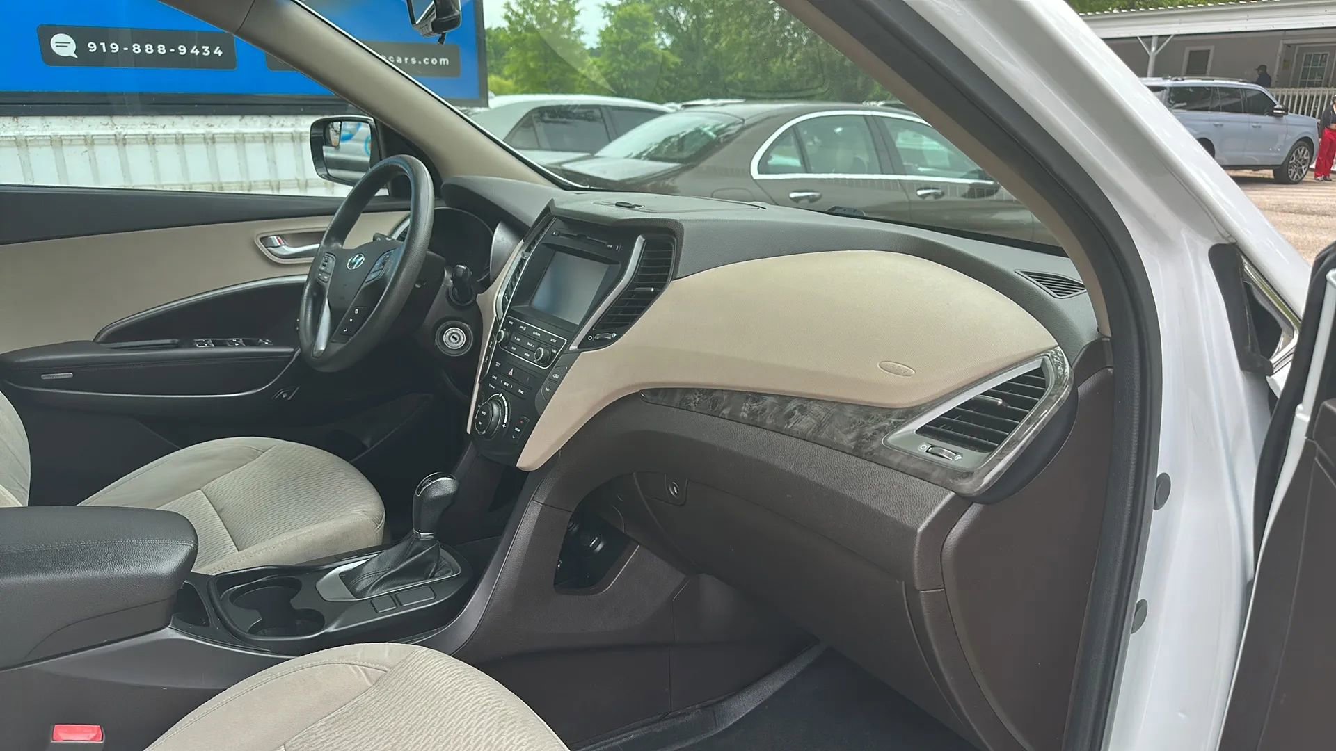 Used 2017 Hyundai Santa Fe Sport AWD/4WD image 21