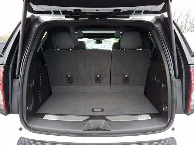 Certified 2023 Chevrolet Tahoe Z71 w/ Luxury Package AWD/4WD image 31
