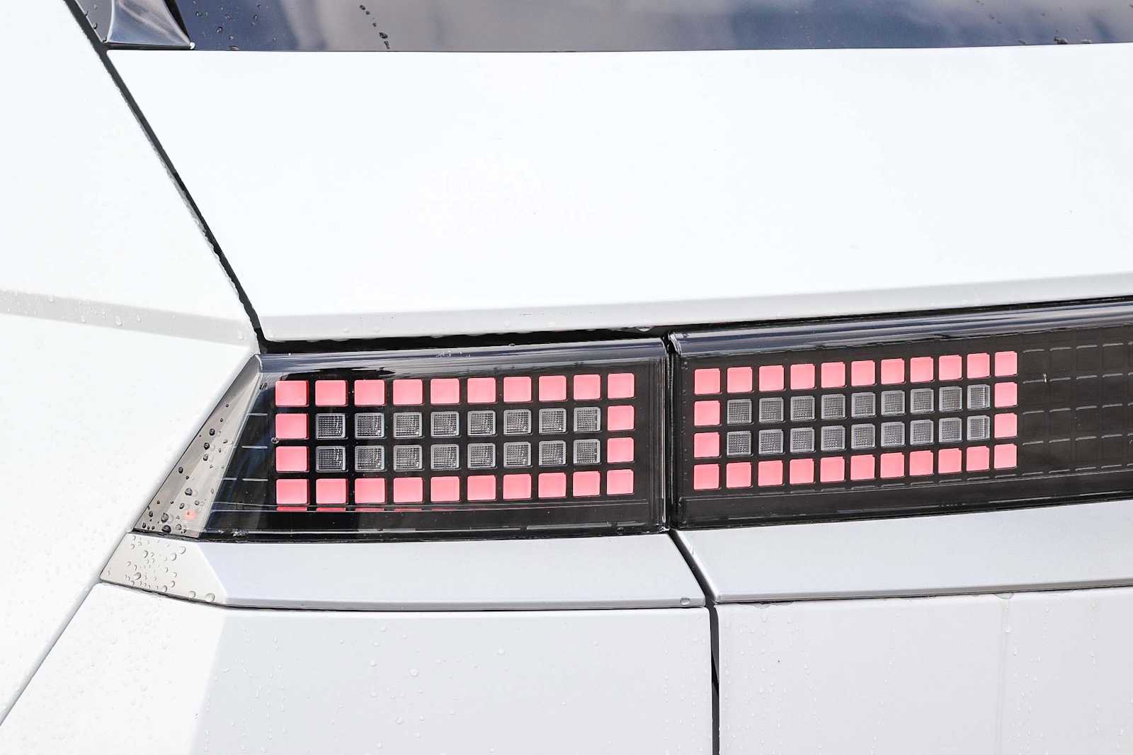 New 2026 Hyundai Ioniq 5 SE RWD image 9