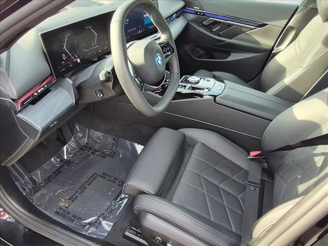 Certified 2024 BMW i5 eDrive40i w/ Premium Package RWD image 12