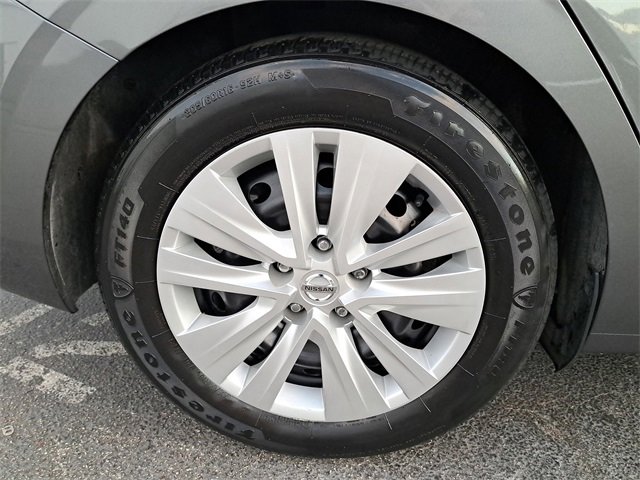 Used 2023 Nissan Sentra S image 7