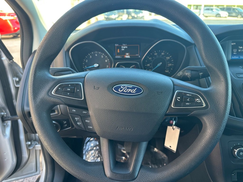 Used 2016 Ford Focus SE image 21