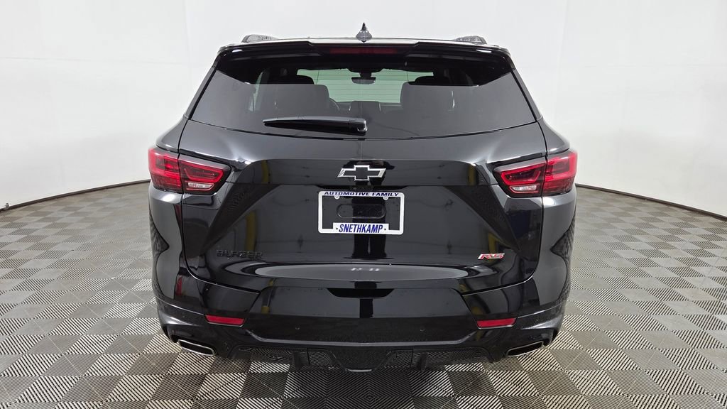 Used 2025 Chevrolet Blazer RS w/ Driver Confidence II Package image 8