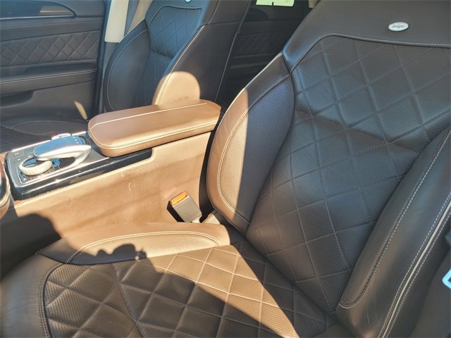 Used 2019 Mercedes-Benz GLE 400 4MATIC image 13